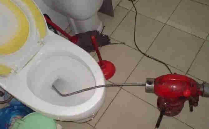 广陵区马桶通下水